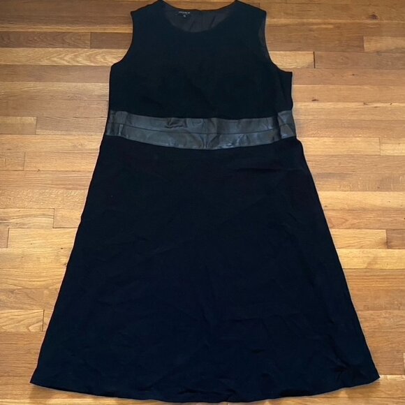 [Lafayette 148] Wool Sleeveless Sheath Leather Panel Dress in Black Plus Size